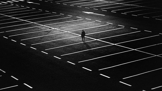 Parking, foto: Harut Movsisyan, preuzeto sa sajta Piksabej