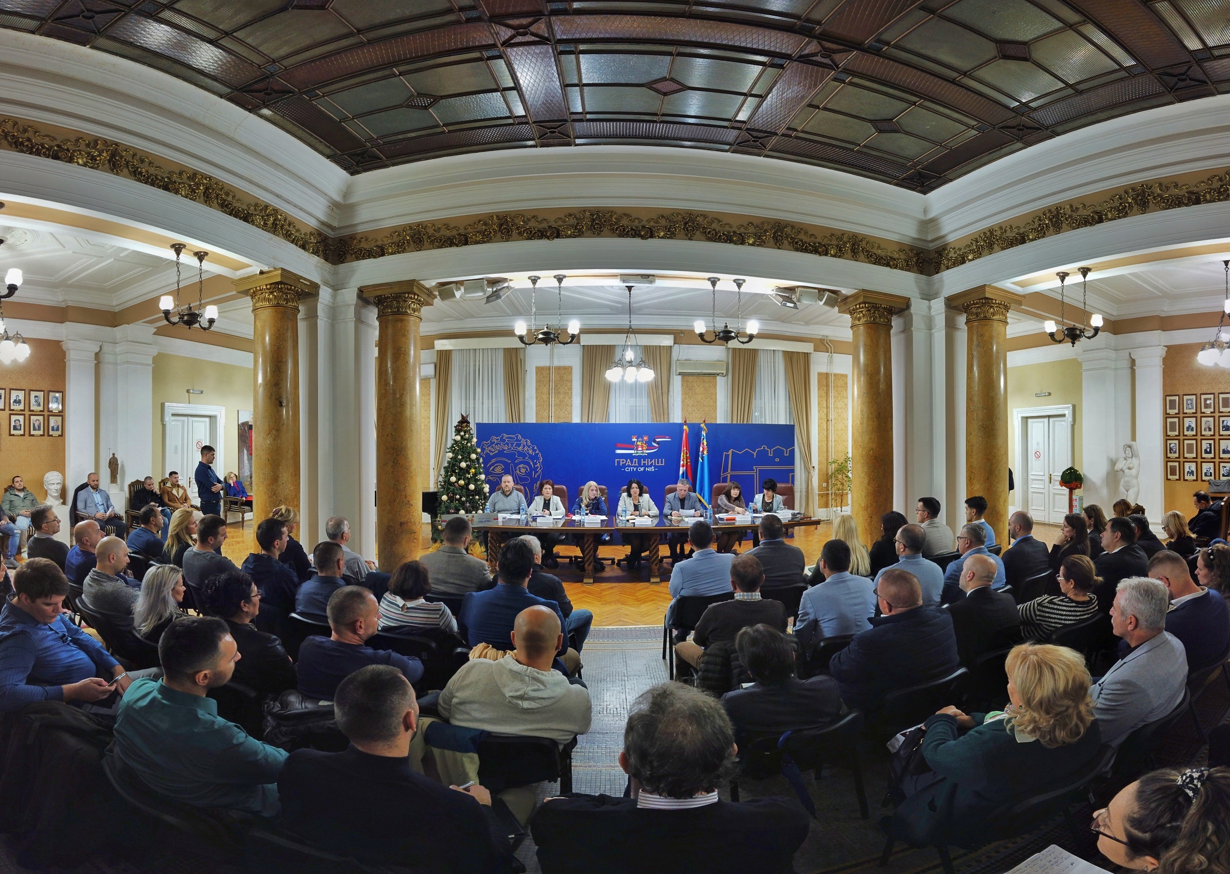 Буџет, Град Ниш, фото: https://www.ni.rs/budzet-za-2023-godinu-je-razvojni-i-realan/